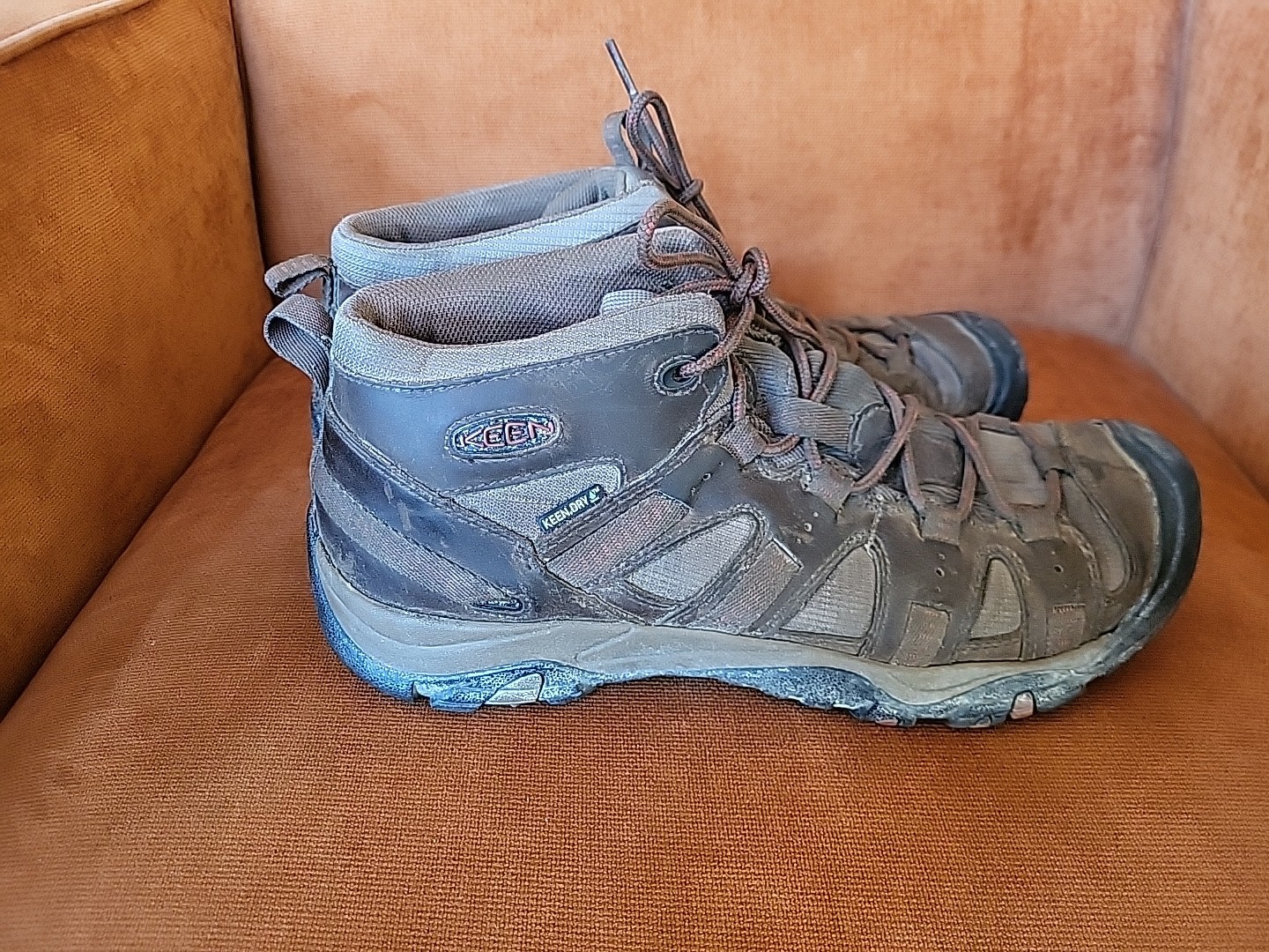 Stivali da trekking Keen Siskiyou da uomo medi taglia 11 marroni "Keen Dry"