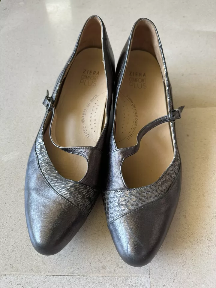 Ziera Mary Janes Leather Shoes Size 39.5 W Comfort Plus Support Kitten Heel - image 2 of 4