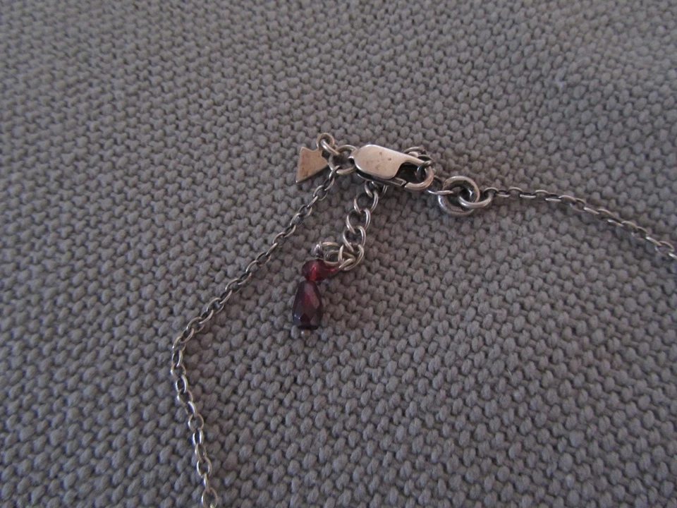 Collar gotas Silpada plata .925 y granate facetado  Foto 2 de 3