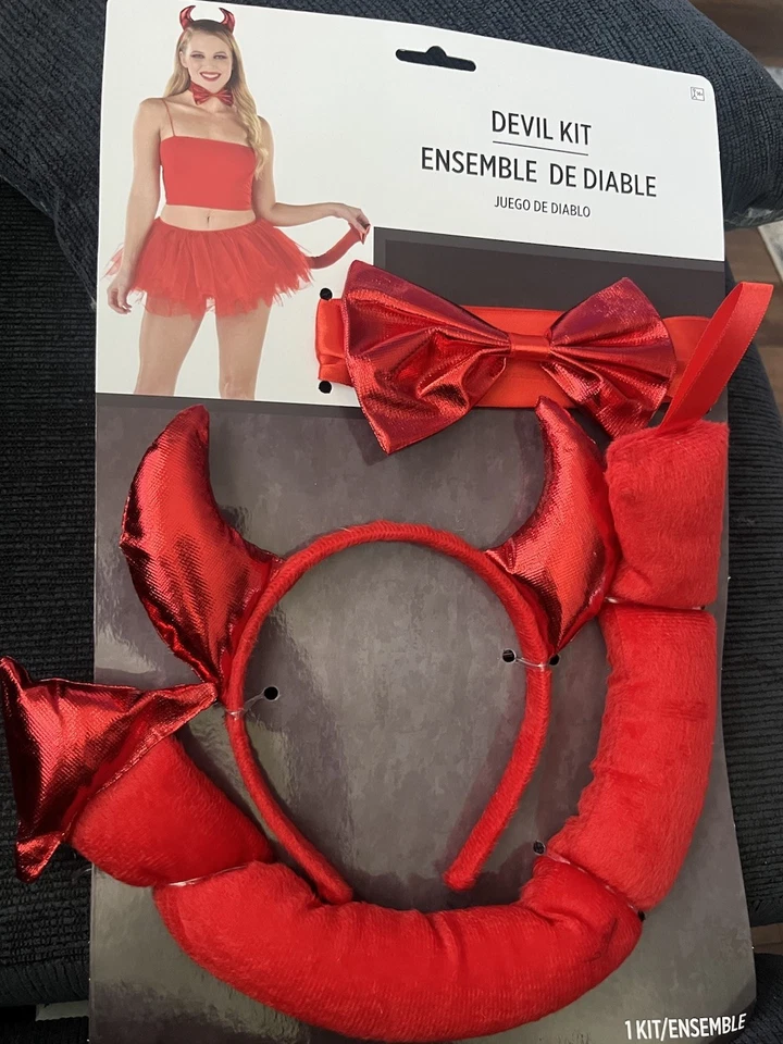 Devil 服装套装 - 头带带喇叭、领结和尾巴 — 第 3/4 张图片