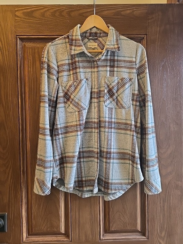 Thread and Supply Women's Flannels. Multicolor. Size S. Excellent.