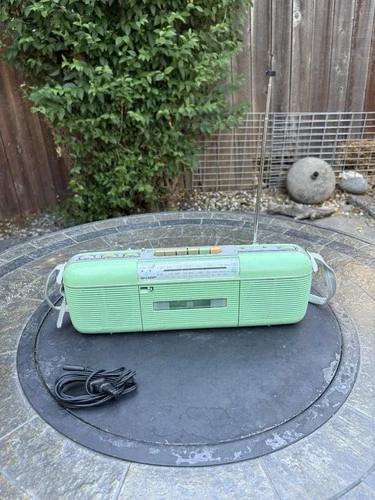 Vintage 80s Green SHARP QT-50 (GR) AM/PM Radio Cassette Stranger Things **READ**