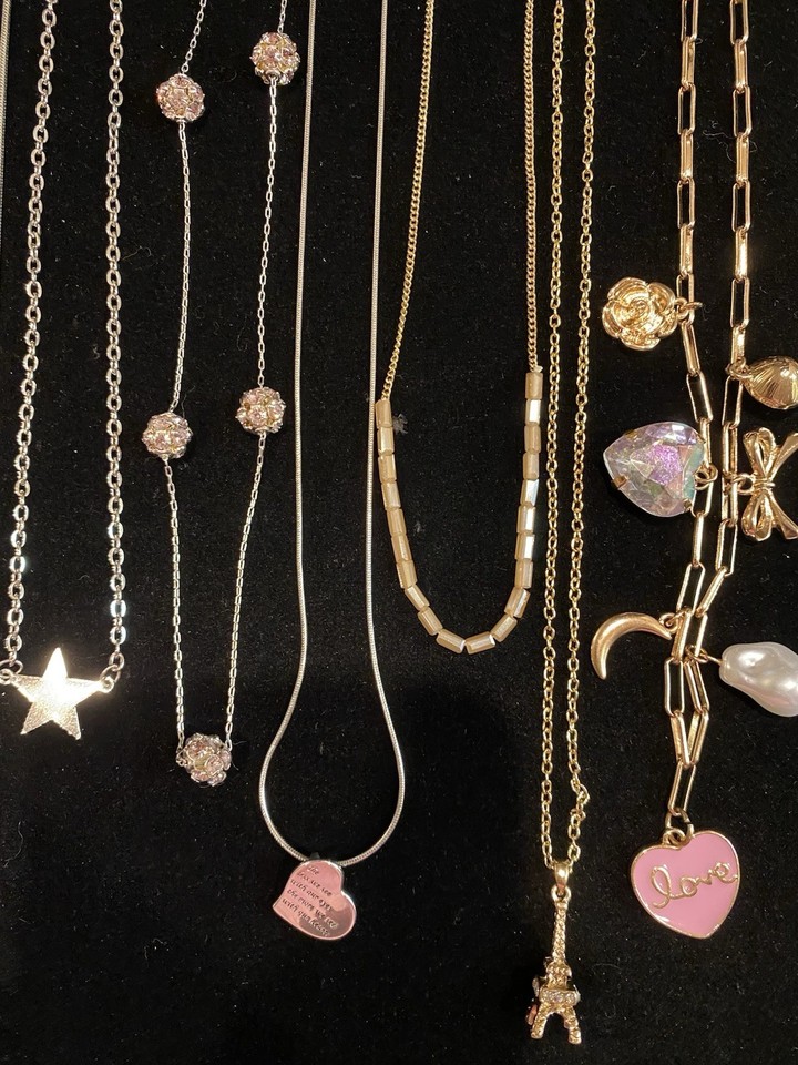 Preowned Lot Of 27 Cute Trendy Necklaces With Pendants Gold Tone Silver ...