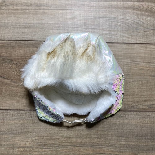 The Children's Place Girls' Holographic Faux Fur Sequin Hat Size 4-7 Years (S-M) - Picture 2 of 11