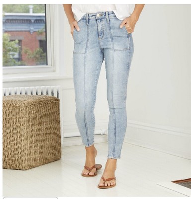 Womens Jeans Size 0/25R Light Wash High 