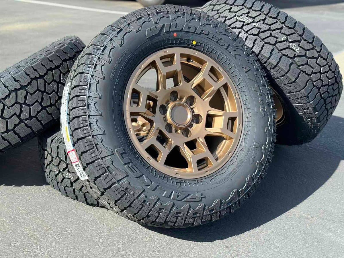 2/2[新品] TOYOTA TRD 純正 R17 6x139.7 For toyota TRD Hiace camry 4x4 Rims 17 20 22 Inch Offroad