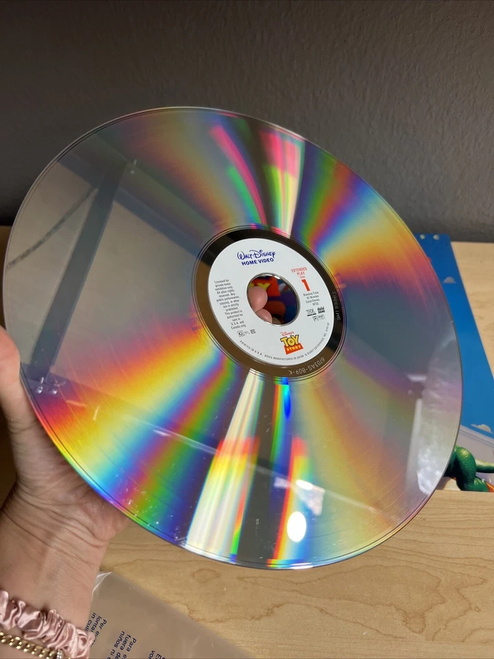 Toy Story - DTS Surround Sound LaserDisc [12153 AS] - RARE - Image 4 of 4