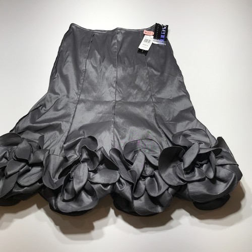 KM Collections 2-Piece Set Womens 6/8 Shimmery Gray Formal Ruffled Top & Skirt - Bild 13 von 24