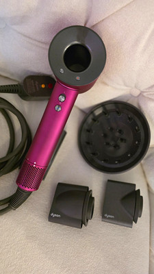 Dyson Supersonic Hair Dryer Magenta/Gray With Diffuser & 2 Concentrator Nozzles