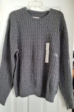 NWT MEN'S SWEATER. Cable-knit crew neck. SIZE LARGE. GREY.
