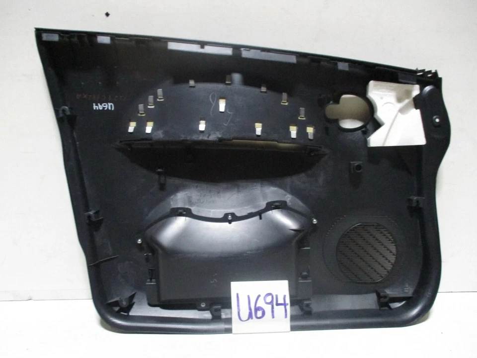 Nuevo panel de moldura de puerta delantero derecho marrón Mitsubishi 2012-2017 i-MiEV 7221C182XA fabricante de equipos originales Foto 3 de 3