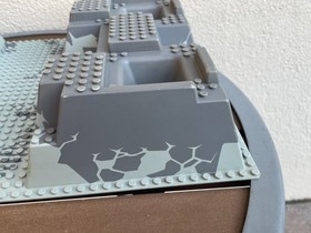 LEGO 4990 Gray Raised Baseplate Rock Raiders HQ 15x10in Castle 30271px3 Base