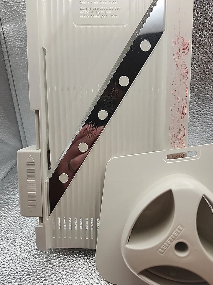 Leifheit Stainless Mandolin Slicer - Image 3 of 4