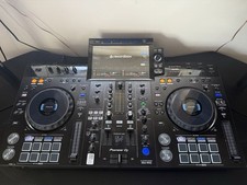Pioneer XDJ-RX3 & DM-50D CUE1
