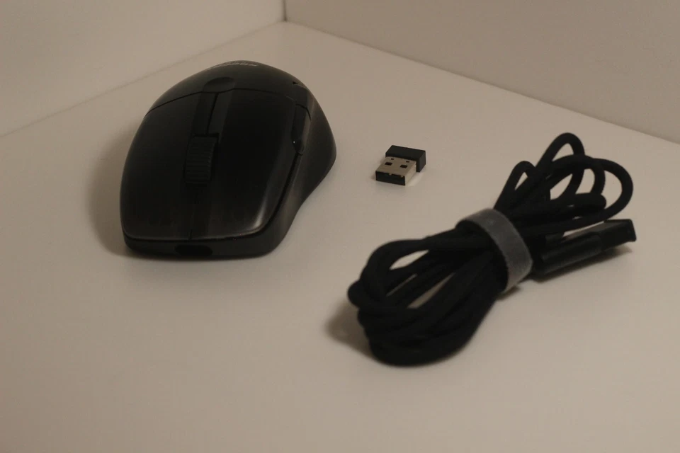 🔴 ROCCAT Kone Pro Air Wireless RGB Optical Gaming Mouse. - Image 2 of 3