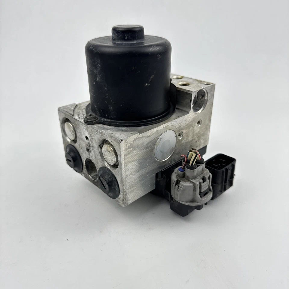 Actuador y modulador de bomba de freno antibloqueo Toyota Camry 1997-2001 44510-33070 ABS Foto 2 de 4