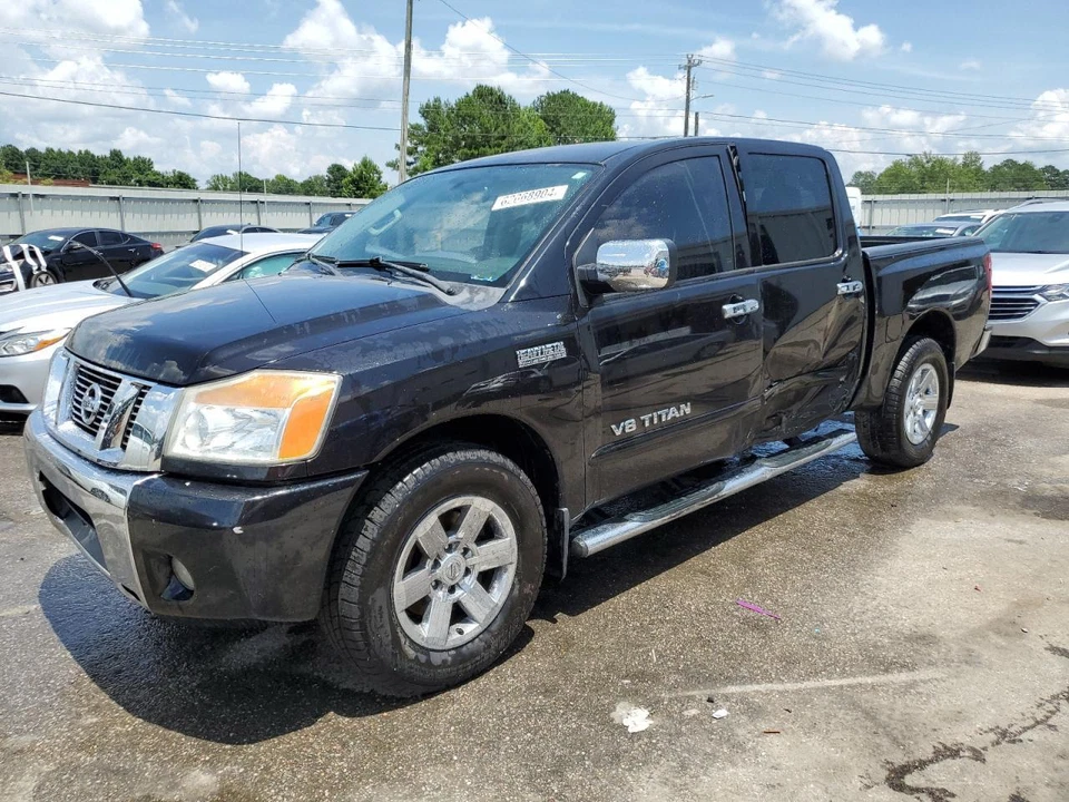 Conjunto de faros izquierdos usados se adapta a: Nissan Titan 2012 grado A izquierdo Foto 2 de 4
