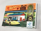 HOT WHEELS RED LINE SILHOUETTE LIME US w WHITE INT MINT w POP UP SET