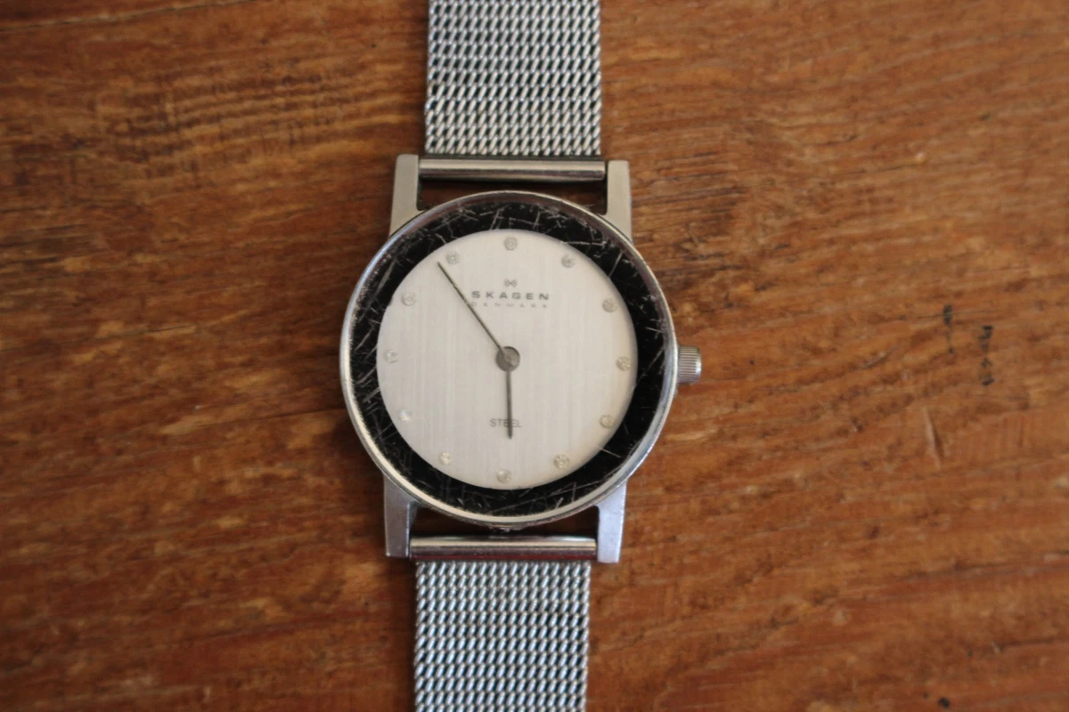 SKAGEN DENMARK 39SSSD LADIES WATCH SKAGEN DENMARK 39SSSD LADIES RHINESTONE MESH WATCH... | Depop main image 4