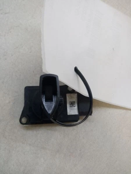 2004 05 06 07 08 09 2010 Sensor de flujo de aire másico Mitsubishi Envavor OEM MR985187 Foto 2 de 3