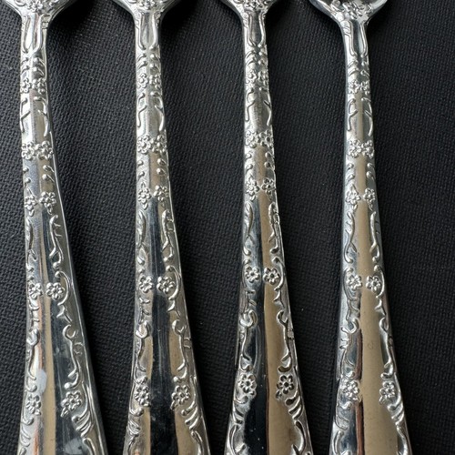 WM Rogers Silverplate Dinner Fork Enchanted Rose Flatware Silverware Lot of 4 - Picture 3 of 10