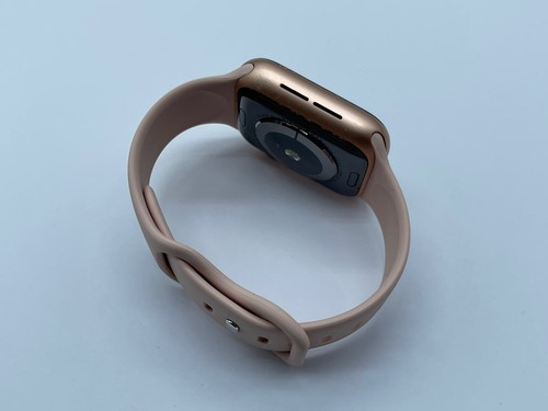 Apple Watch Series 4 40mm Gold (Gps) With 4 Bands - Picture 7 of 15
