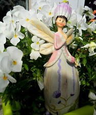 1 niedliche  Elfe Blumen Blumenkind Lila  rosa  Glockenblume Figur Fr&uuml;hling