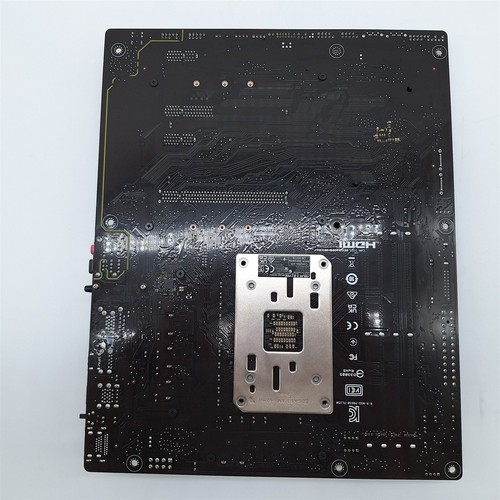 ASUS Prime B650-PLUS WiFi AMD B650 AM5 ATX Motherboard, DDR5 -NOT WORKING- - Photo 8/8