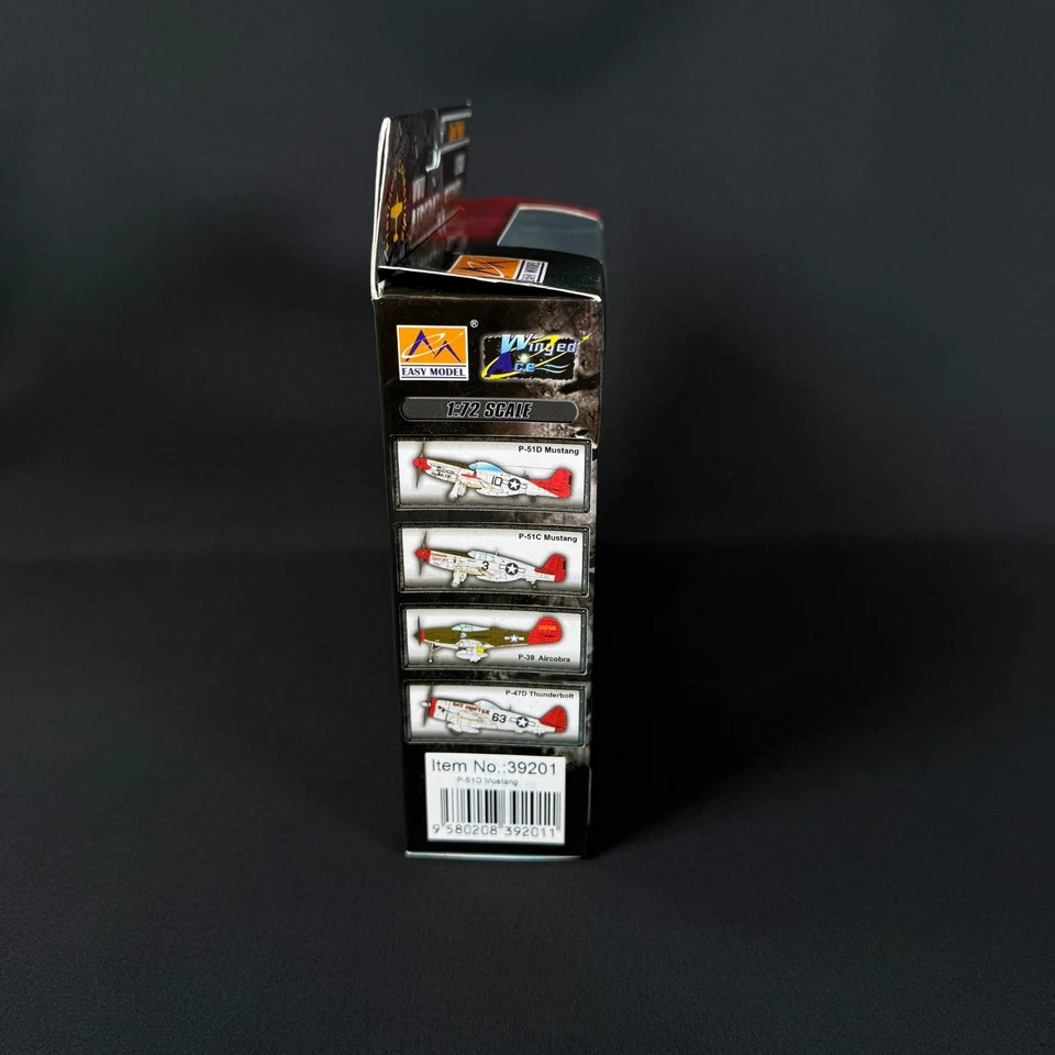 Easy Model P-51D "Mustang" Tuskegee Airmen Red Tails WWII Aircraft 1:72 - Image 3 of 4