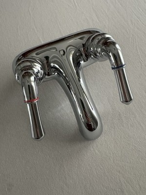 Dominion Faucets Silver Series 77-1190 Chrome 2 Lever Bathroom Faucet Brass Pop 