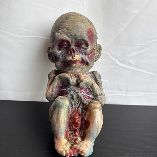 Rotted zombie Corpse baby Nearly Life-Size, Halloween prop, movie prop foam - Picture 15 of 18