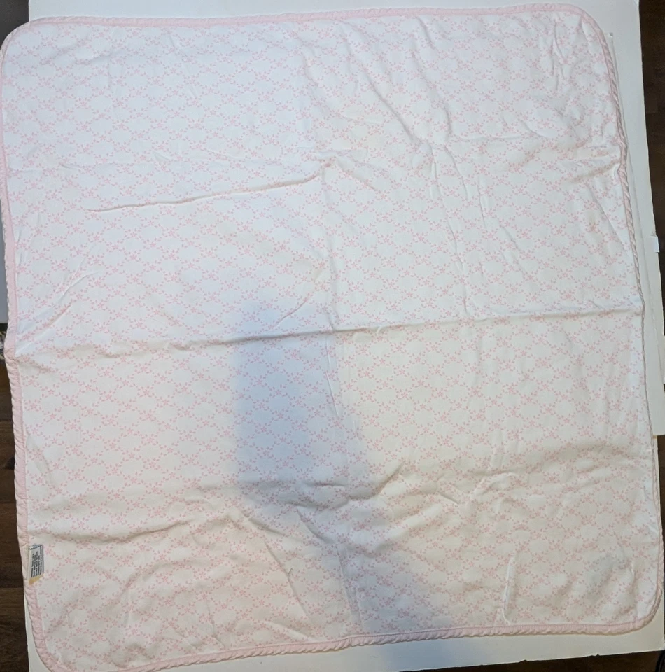 Manta de bebé Laura Ashley algodón rosa blanco floral bordada rosa  Foto 4 de 4