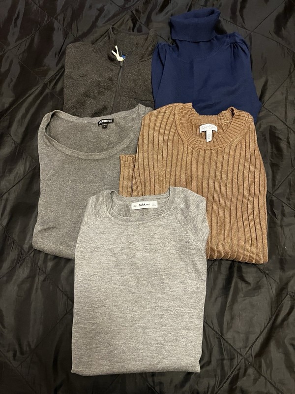 Women's Sweaters Lot of 5 Size Small Mixed Colors and Brands