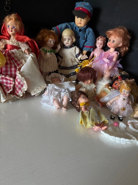 Baker's Dozen all bisque, plastic, artists dolls