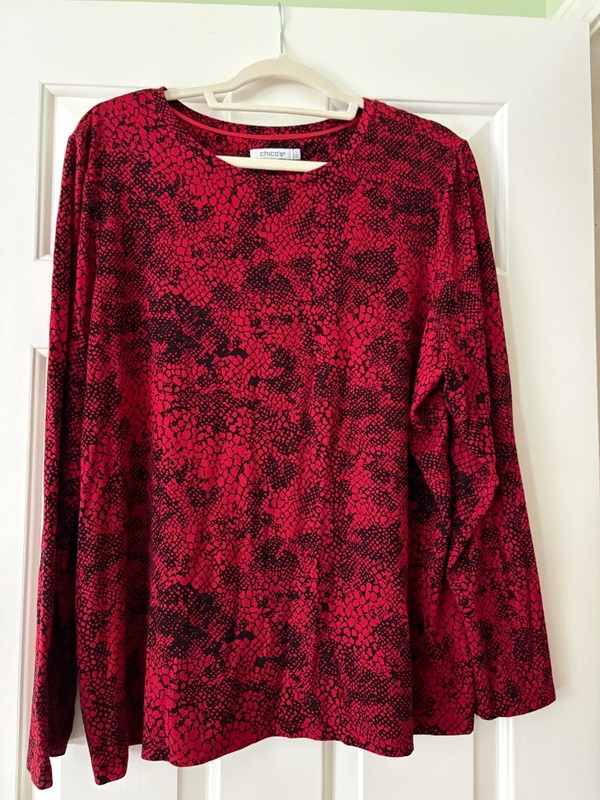 CHICOS WOMEN'S TOP, SIZE 4 (18-20), GENTLY USED