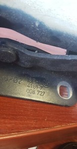 BMW 5er E60 E61 Motorhaube Motorhaube Scharnier vorne links 7008727