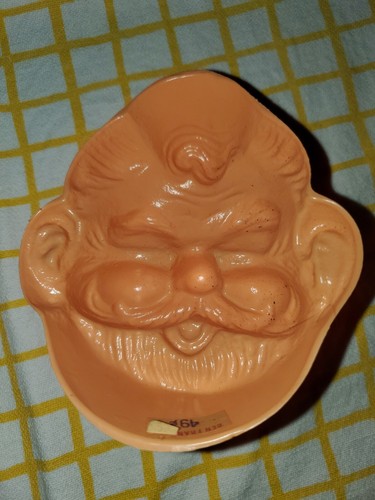 2 Vintage Westrim Crafts 6402 Santa Face Mask 4" - Picture 5 of 11