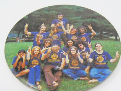 Vintage 1970s Rectilinear Research Corp Pinback Button Hi-Fi Audio Speaker Promo