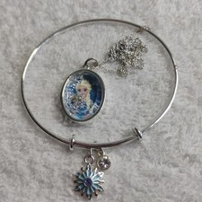Disney Elsa Winter Shaker Necklace And Disney Snowflake Silver Tone Bracelet