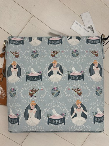 Disney Dooney & Bourke Cinderella 75th Anniversary Crossbody Bag Exact New - Bild 4 von 5