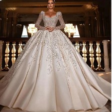 Luxury Satin Ball Gown Bride Robe Modest Long Sleeve BridalDress Glitter Sequins