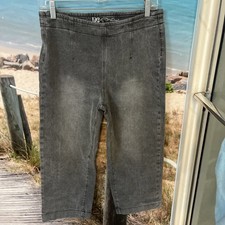 DG2 Diane Gilman Cropped Pants