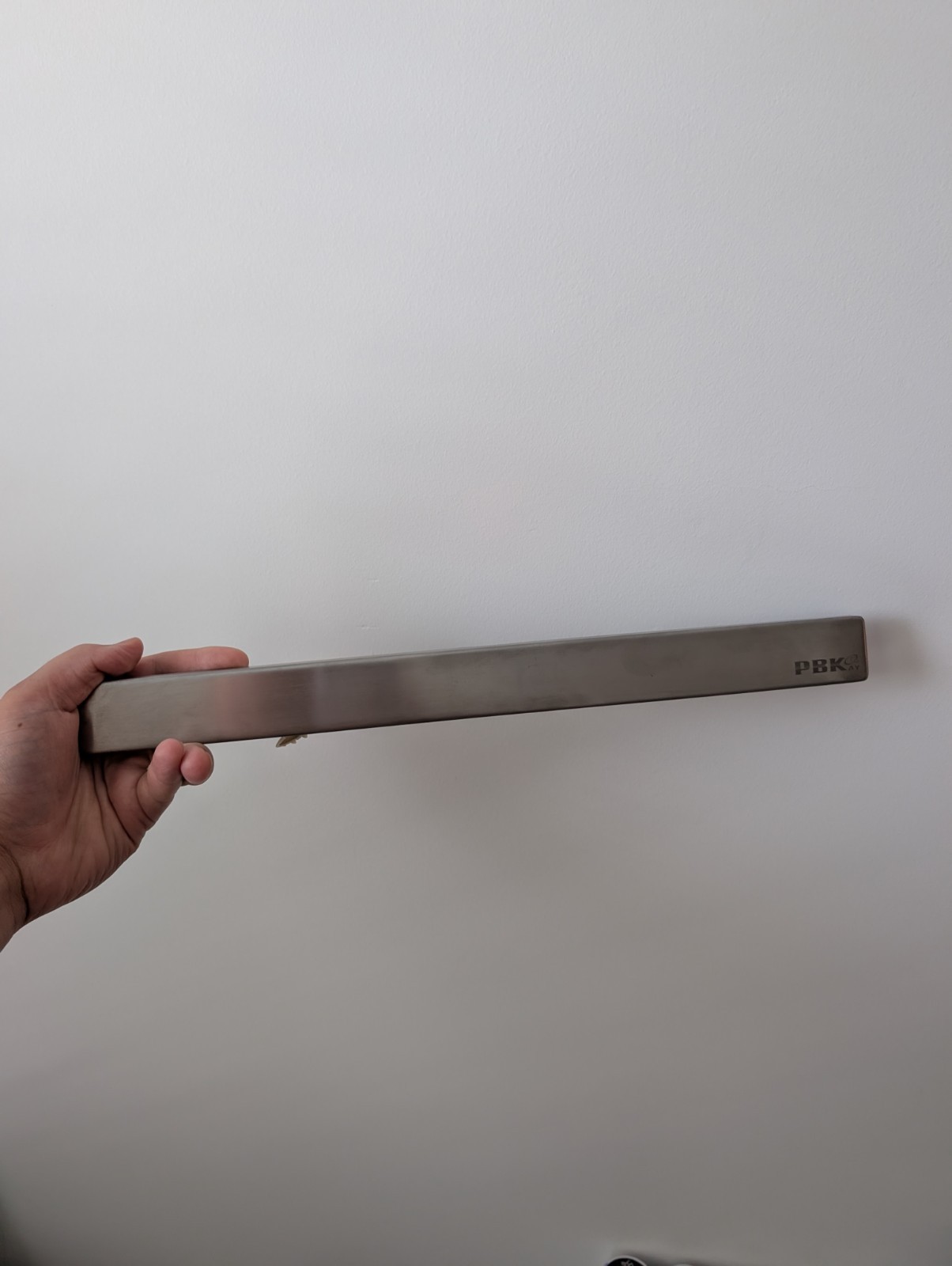 Wall-Mount Magnetic Knife Storage Holder Chef Rack Strip Utensil Kitchen Tool