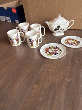 Vintage 1970s 7 Pc Walt Disney Mickey Mouse Plastic Child's Tea Set