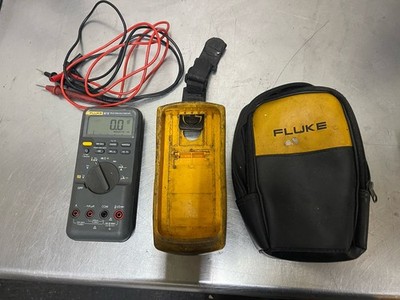 FLUKE 87 V True RMS Multimeter With Leads and Case