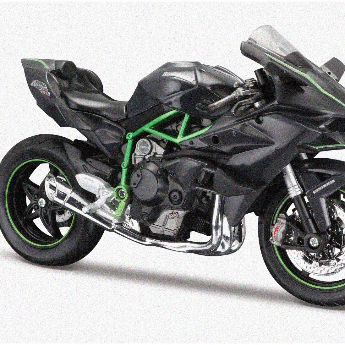 TurboCharge 1:12 Motorbike Kawasaki Ninja H2R: Unleash th