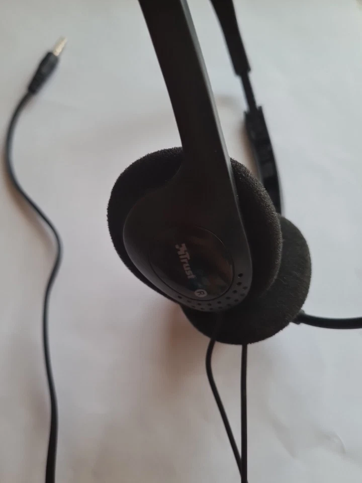 CUFFIE CON MICROFONO REGOLABILE CAVO 1,8 MT TRUST ZIVA CHAT HEADSET GAMING MP3 Foto 2 de 4