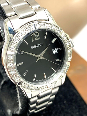 Seiko Women's Watch SUR719 Quartz Black Dial Date Silver Stainless Steel 28mm