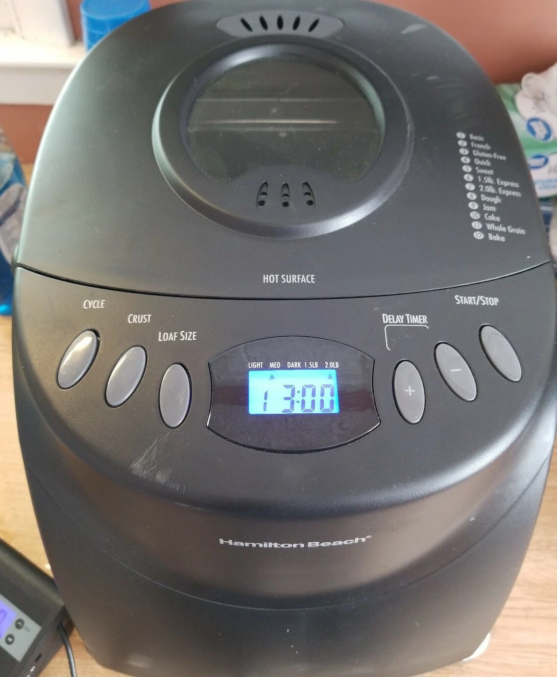 Hamilton Beach BM07 Bread Maker Machine 2lb Loaf Model# 29882