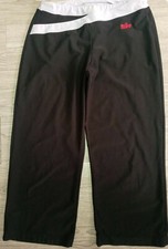 Vtg Nike Womens Capri Athletic Pants Size M 8-10 Black/ Light Purple